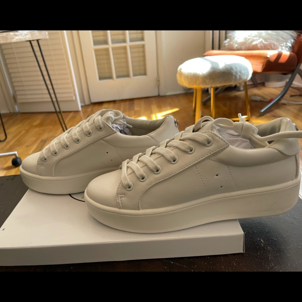Steve Madden Bertie White Sneakers
